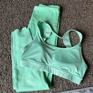 Ellie activewear set
